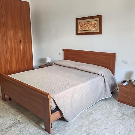 Casa Via Del Mare Villa Велие Екстериор снимка